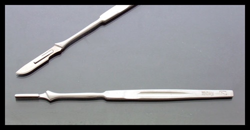 Surgical Knife Handle No.7